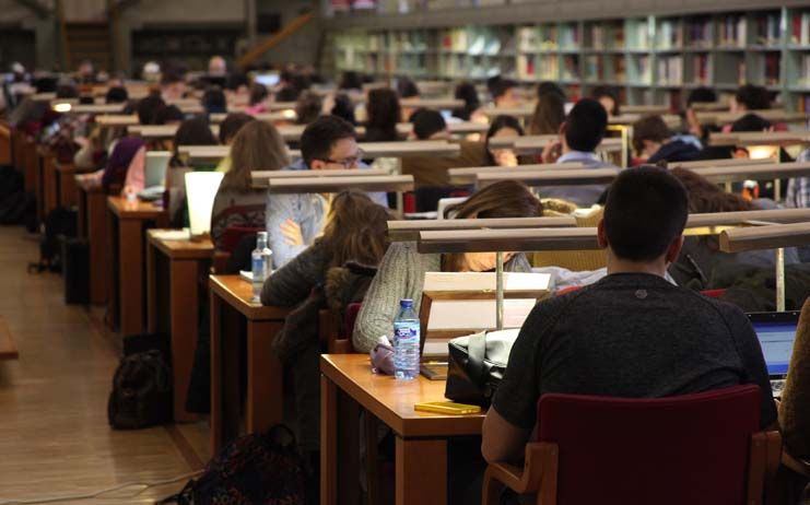 El Gobierno regional convoca las pruebas para la obtención del título de Graduado en ESO y el certificado de enseñanzas iniciales para mayores de 18 años