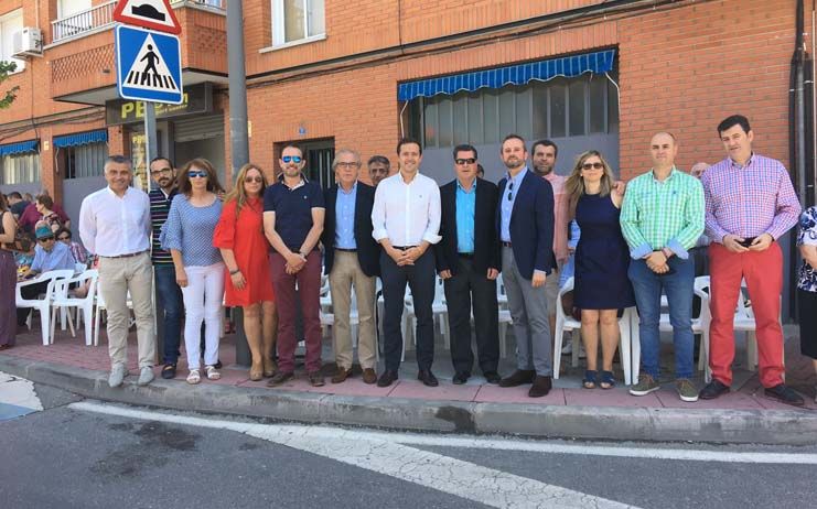 Visita del coordinador provincial del PP de Toledo con motivo del Día de Fuensalida
