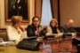 Doménech comprueba el inicio de la rehabilitación y mejora de la iglesia de San Miguel Arcángel de La Peraleja