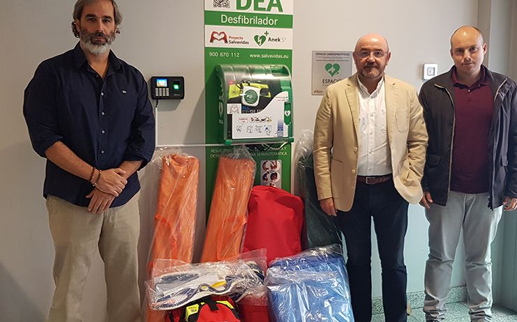 Un total de 25 agrupaciones de Protección Civil reciben el material de emergencias que les ha sido concedido en las subvenciones del Gobierno regional