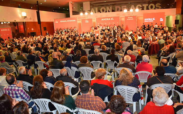 Carmen Calvo: 