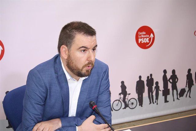 El PSOE destaca la bajada “histórica” del paro en el mes de febrero y apunta la caída del desempleo femenino