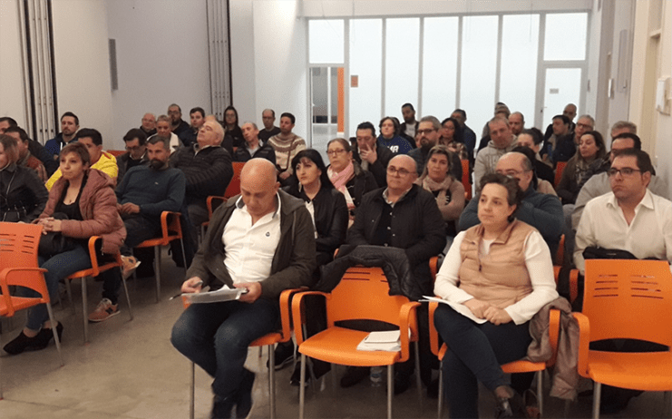 Los hosteleros de Alcázar, contra el incremento de los precios de las terrazas