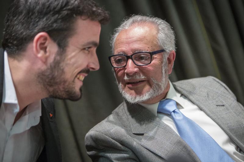 Alberto Garzón lamenta la muerte de Julio Anguita: 