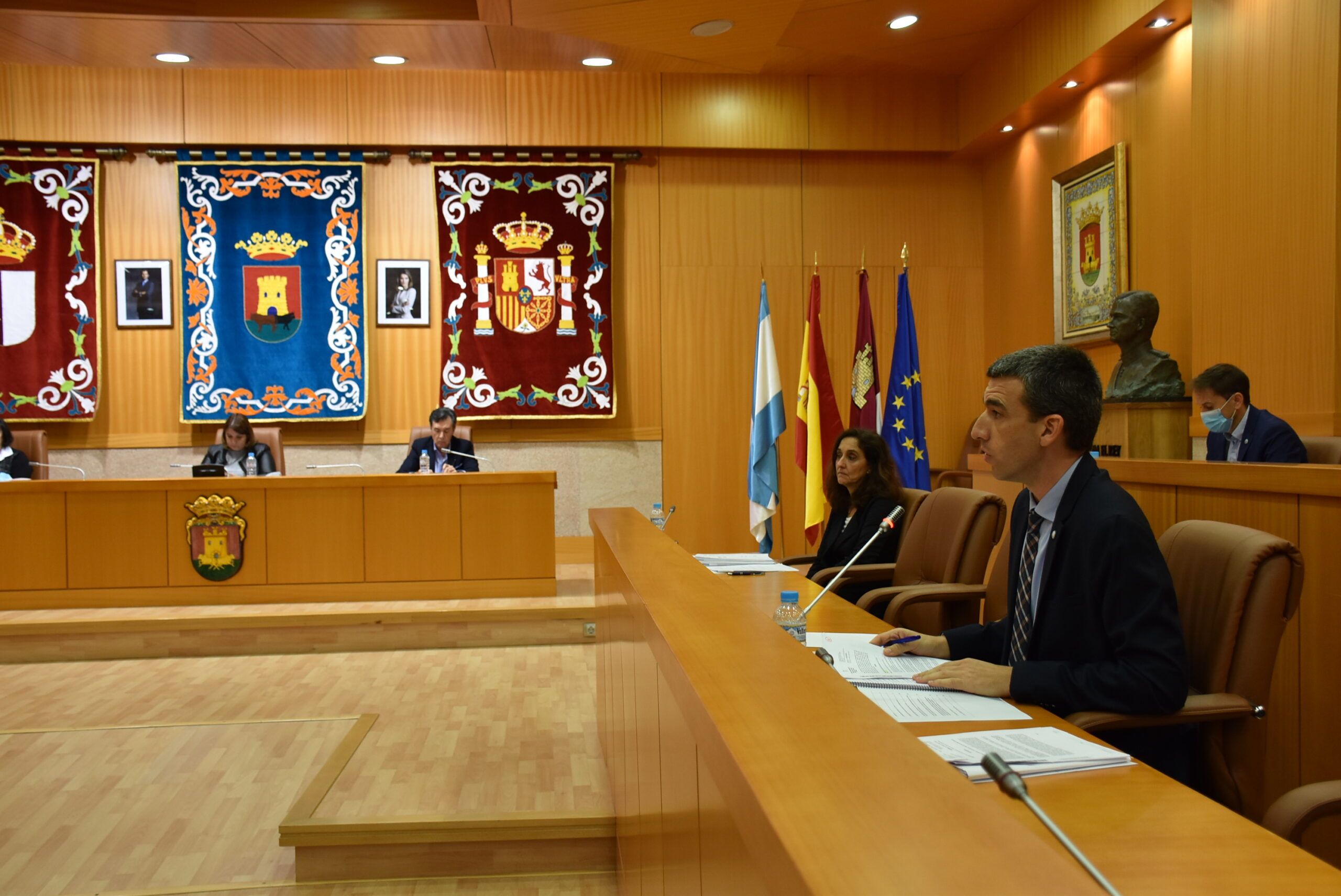 La propuesta del equipo de Gobierno para que Talavera entre a formar parte de la Red de Municipios Emprendedores de la provincia de Toledo consigue la unanimidad en el Pleno