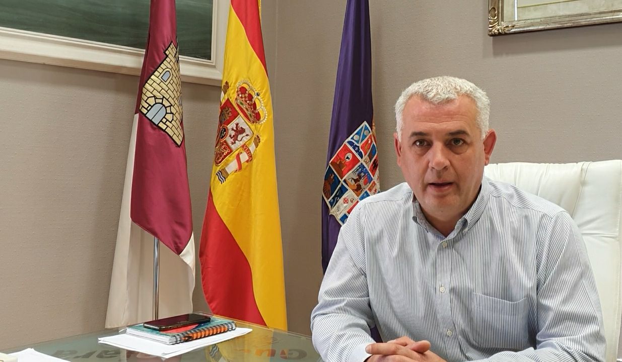 José Luis Vega pide al Ministerio de Transportes que reconsidere la reducción de frecuencias en trenes y autobuses de las comarcas de Sigüenza y Molina de Aragón