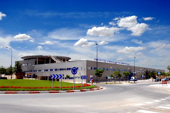 Crecen más de un 400% las hospitalizaciones por Covid-19 en un mes