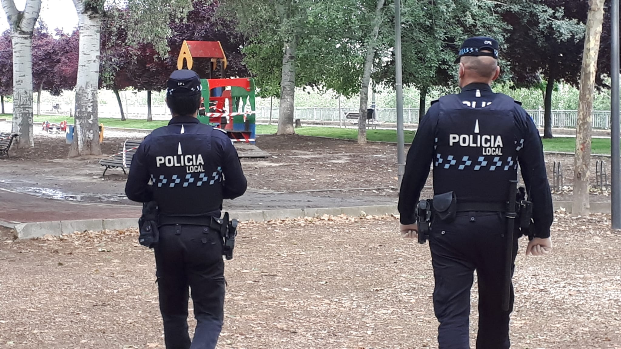 El Gobierno regional convocará próximamente un proceso selectivo para cubrir hasta 35 plazas de policía local para 16 ayuntamientos