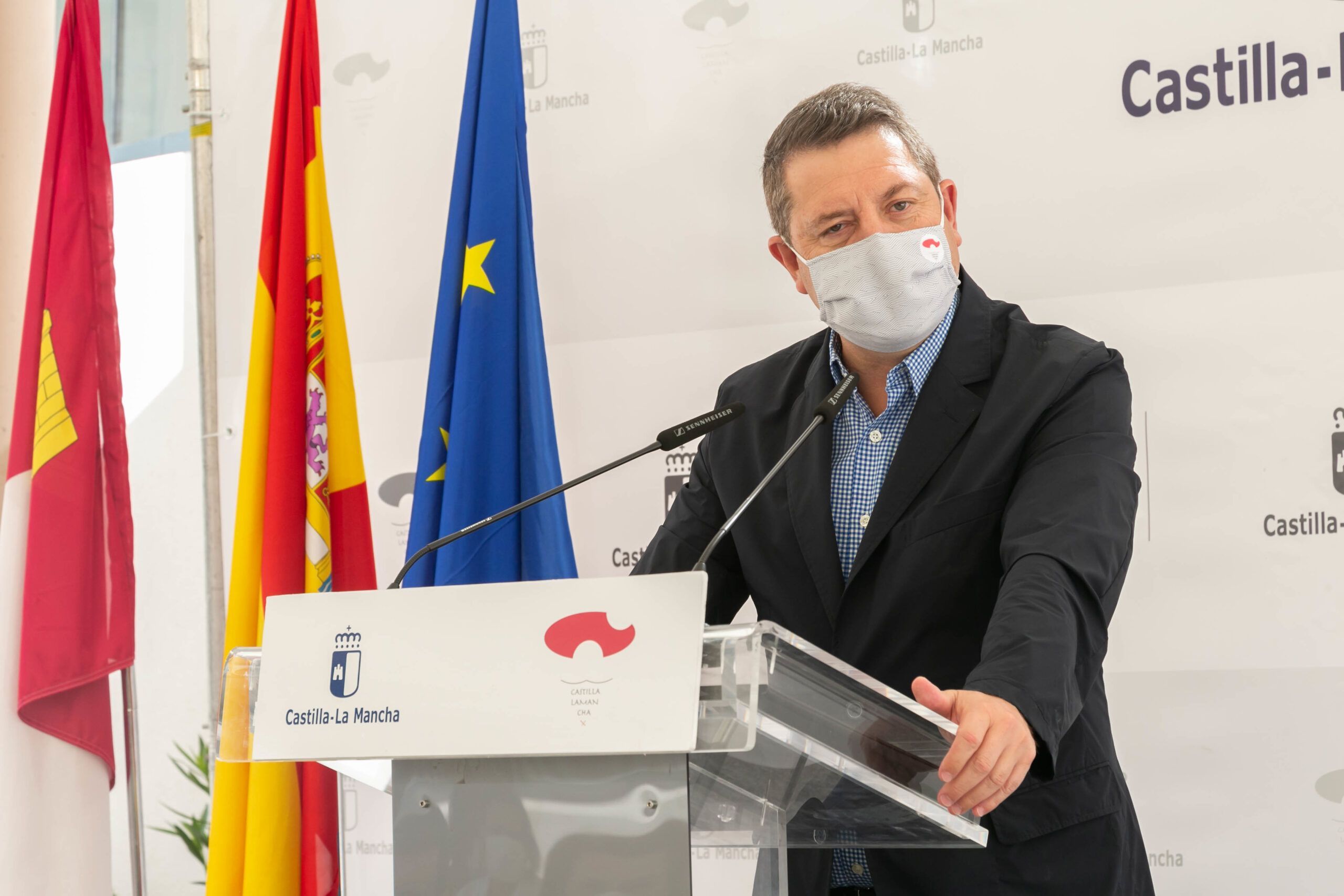 El Consejo de Gobierno dará luz verde a 8 millones de euros para ayudas de inserción laboral y 19 millones más dirigidos a actuaciones en residencias de mayores