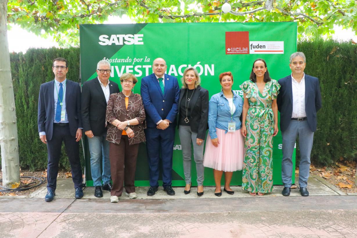 El Gobierno regional destaca la investigación en Enfermería como pilar esencial en la mejora de los cuidados y la atención centrada en las personas