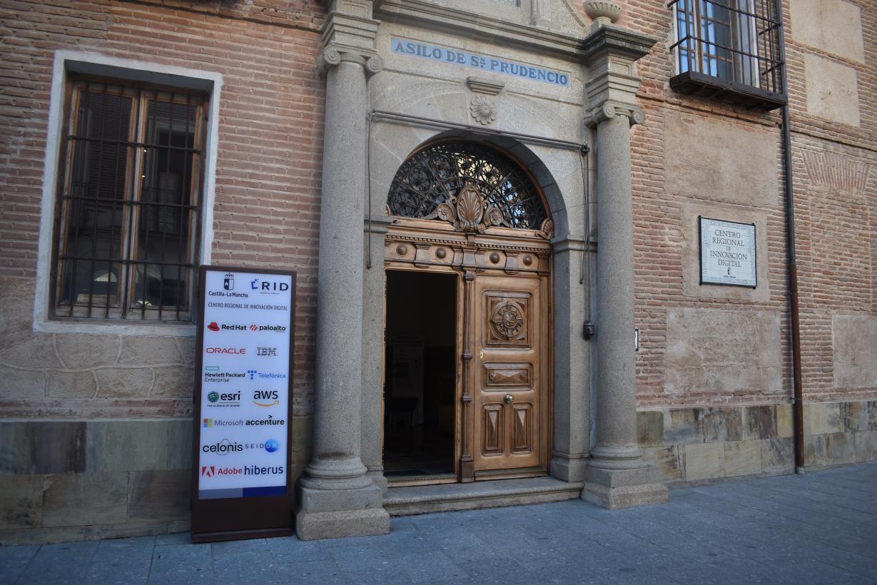 García-Page visitará próximamente los terrenos en los que se instalará la compañía tecnológica ´Substrate AI´ en Talavera de la Reina (Toledo)