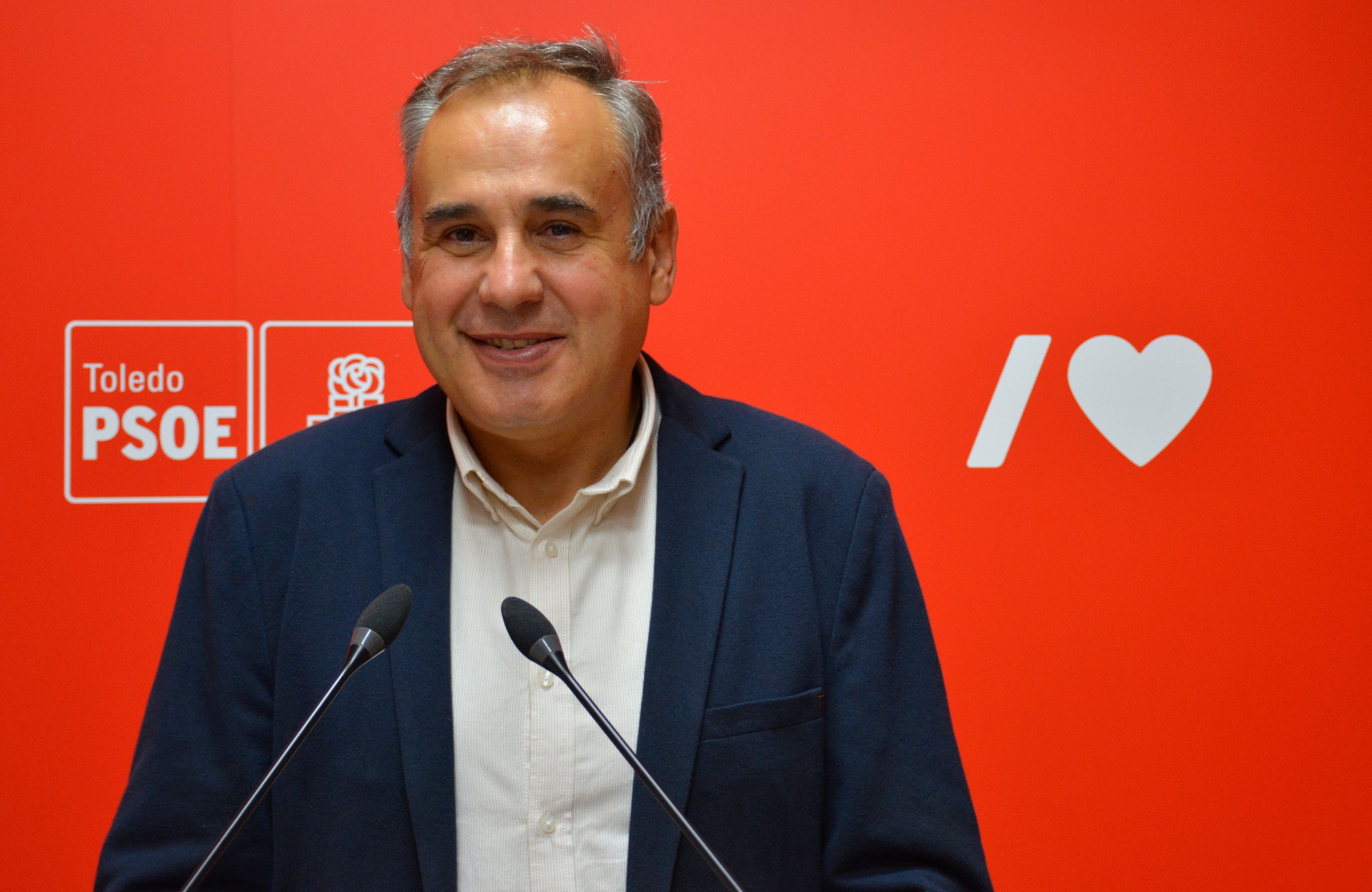 El PSOE pide al alcalde de Toledo que abandone el discurso de odio de la extrema derecha con motivo del Día Internacional contra la LGTBIfobia