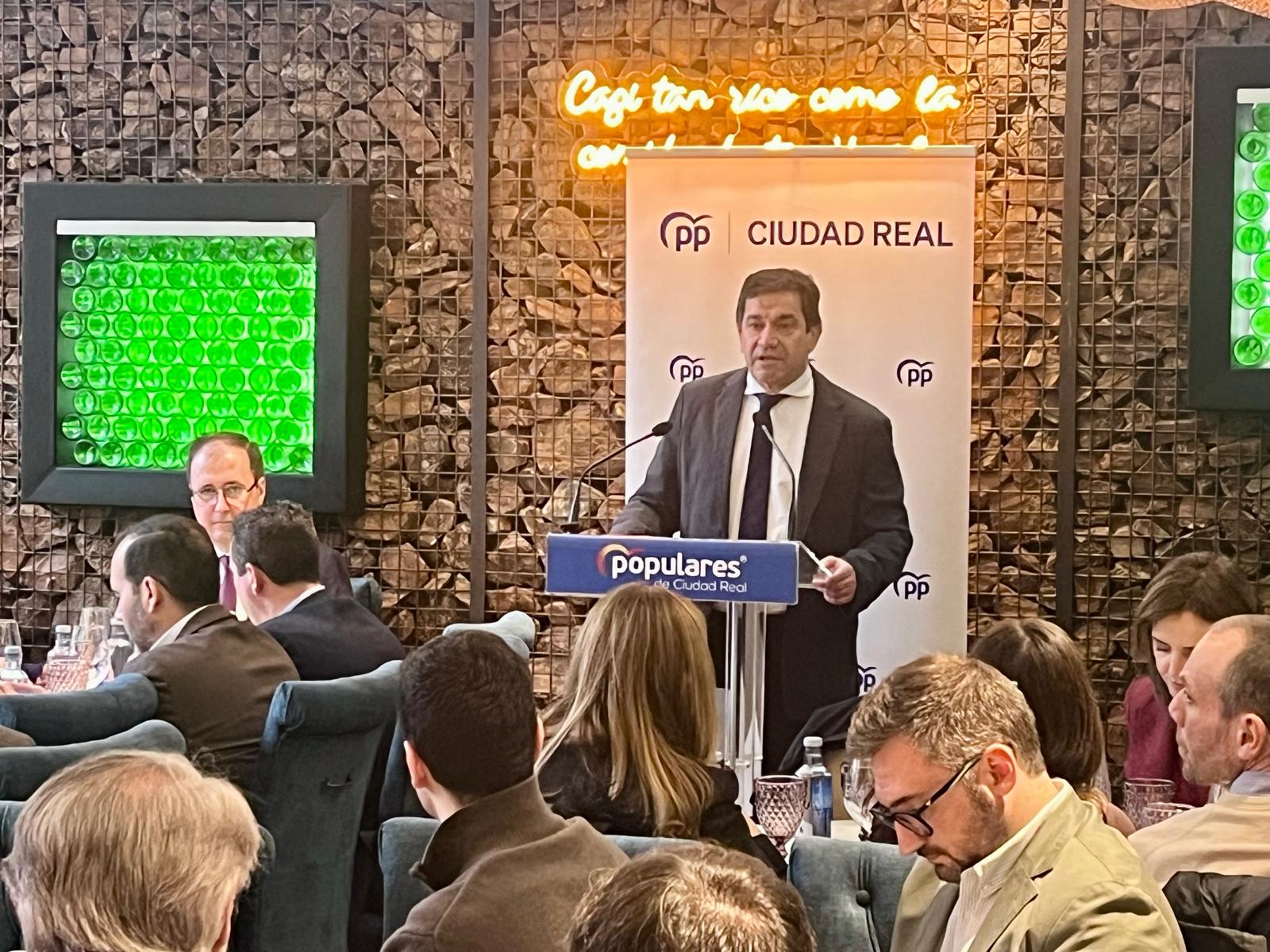 Valverde denuncia el 