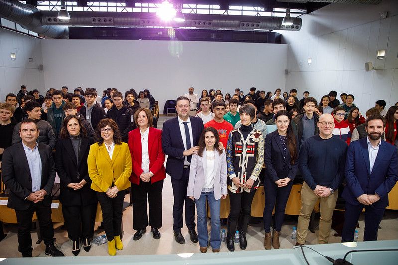 El Gobierno regional supera en cuatro puntos el compromiso adquirido de incrementar el liderazgo de mujeres en proyectos de investigación
