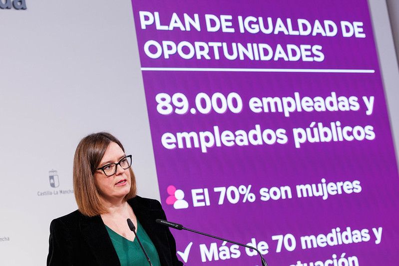 El Gobierno regional refuerza su estrategia de igualdad entre los empleados públicos con el III Plan de Igualdad de Oportunidades