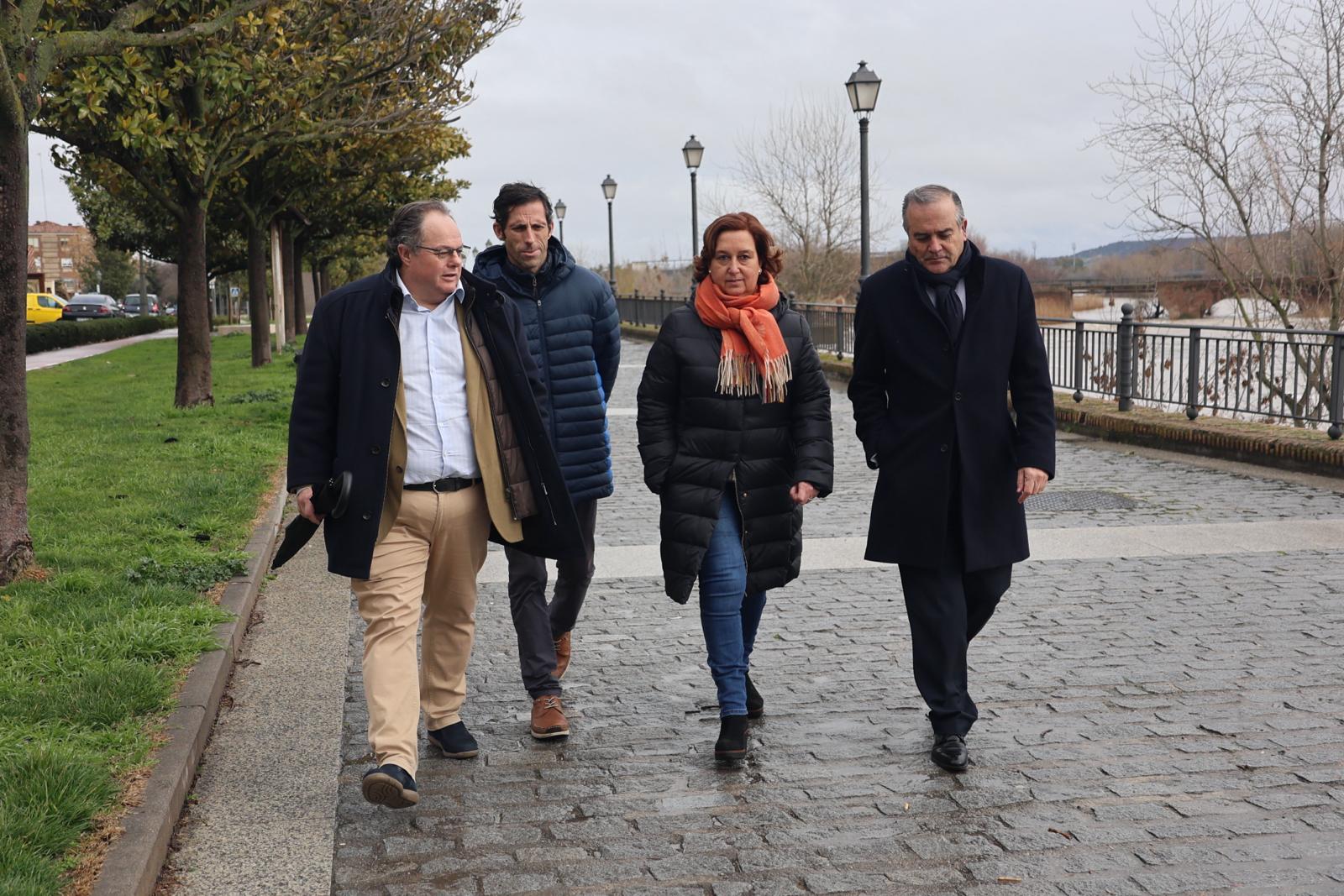 Cedillo visita algunas de las zonas más afectadas de la provincia por las intensas lluvias de los últimos días y las crecidas de los ríos