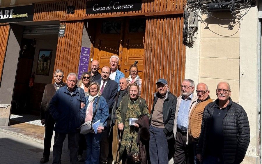 El Gobierno de Castilla-La Mancha refuerza su apoyo a las comunidades originarias en Cataluña con un encuentro en Barcelona