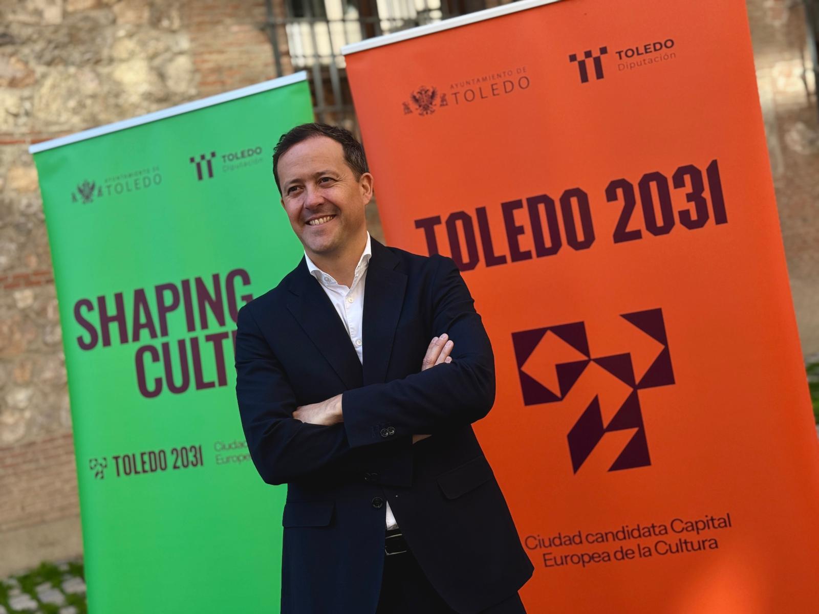Carlos Velázquez: 
