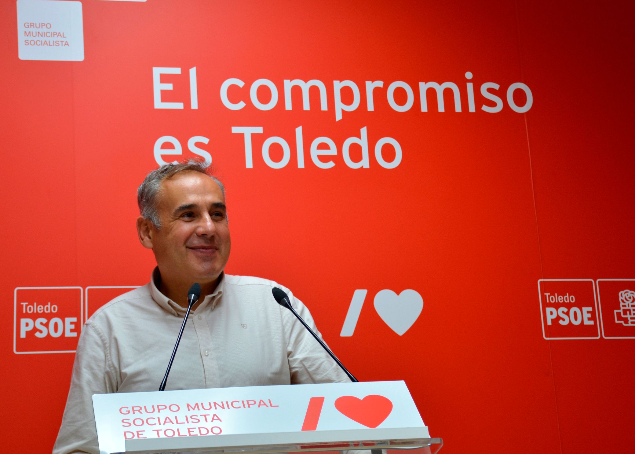 El PSOE denuncia el colapso del transporte público por los retrasos en las obras de la Vega y pide medidas